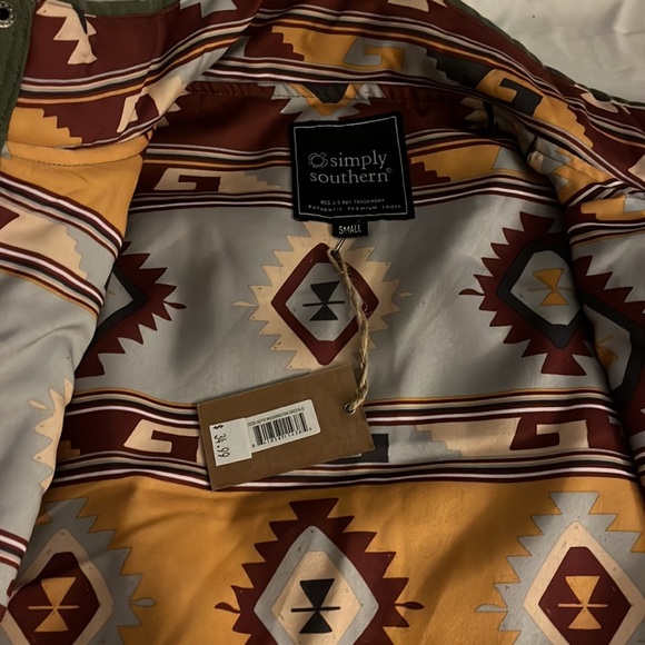 Vest - Picture 2 of 4